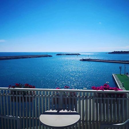 B&B La Baia Sea Rooms Bisceglie Dış mekan fotoğraf