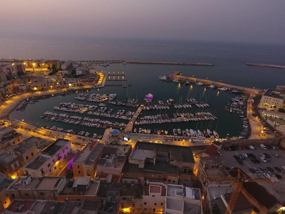 B&B La Baia Sea Rooms Bisceglie Dış mekan fotoğraf